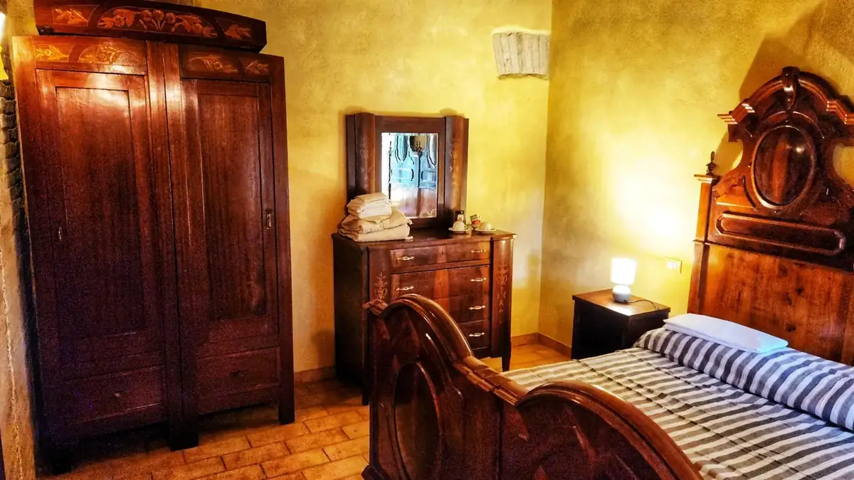 Camera 800 — Doppelzimmer mit Dusche